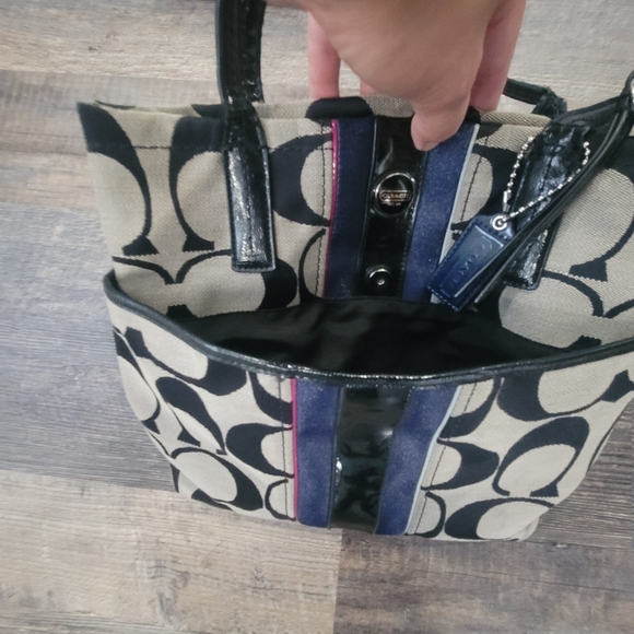 Coach Totes w/ Matching Accessories - Picture 13 of 16